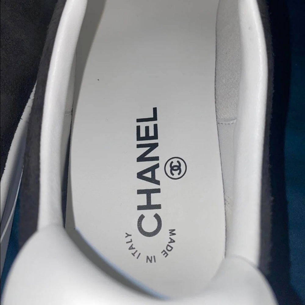 AUTHENTIC Chanel Suede Calfskin Weekend Sneaker - Picture 7 of 11